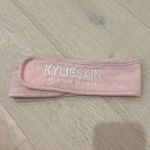 Kylie Skin cosmetic headband